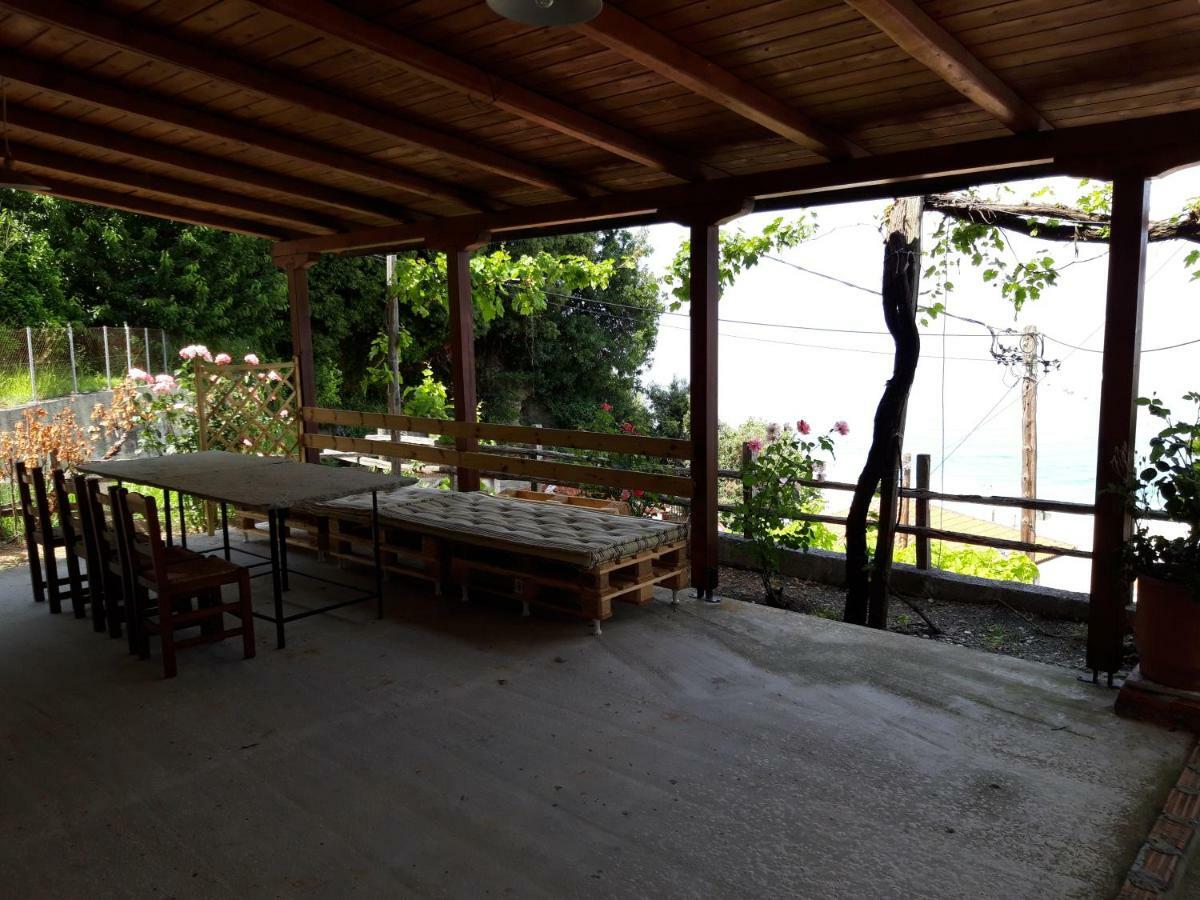 Ammos Papanero Appartement Agios Ioannis  Buitenkant foto